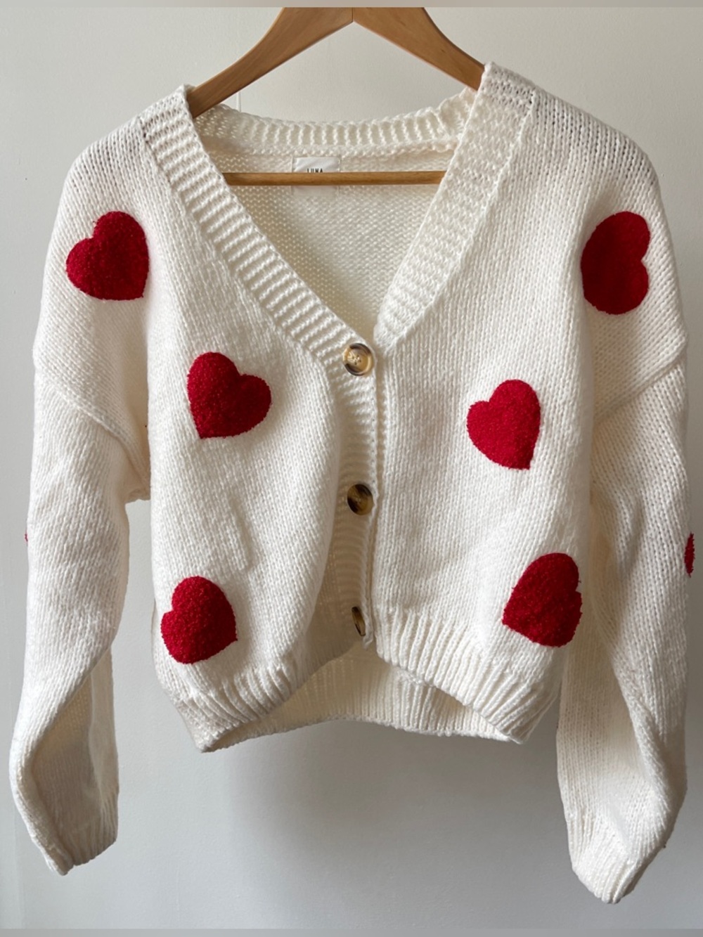 Luna Ivy Chunky Cream V-Neck Cardigan with Red Heart